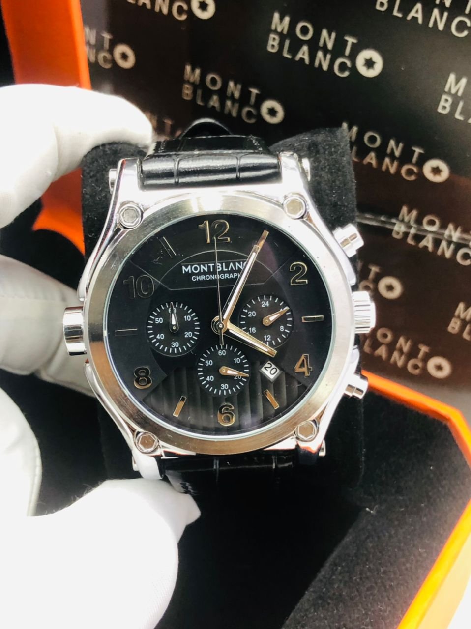 montre-homme-mont-blanc-fond-noir