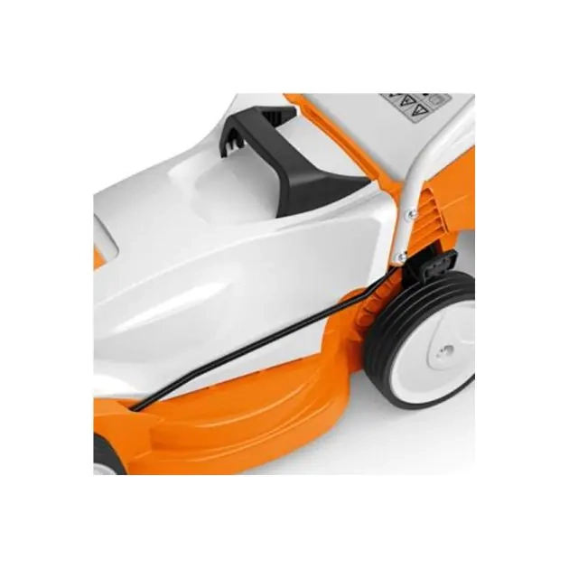 tondeuse-à-gazon-thermique-tractée---stihl-rm-650-t---2,60-kw-;-3,53-cv---173-cm3---70-l---6-mois