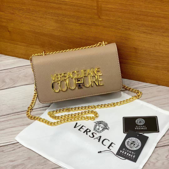 sac-à-main-bandoulière-avec-chaine-versace-pour-femme-en-cuir,-produit-générique