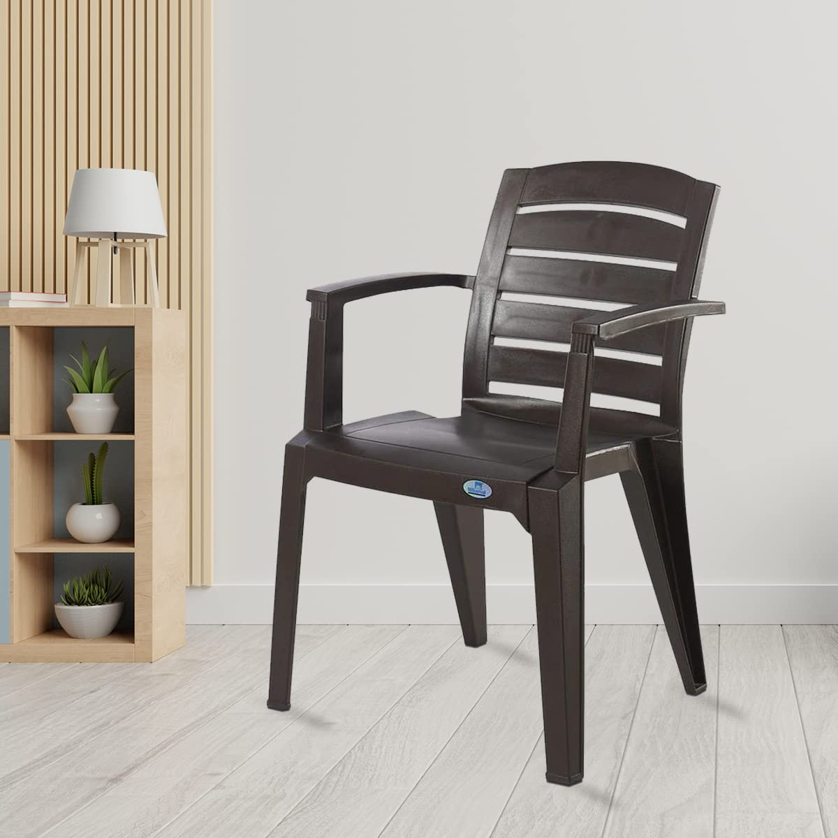 chaise-de-jardin-en-plastique-maronne-nilkamal-2145