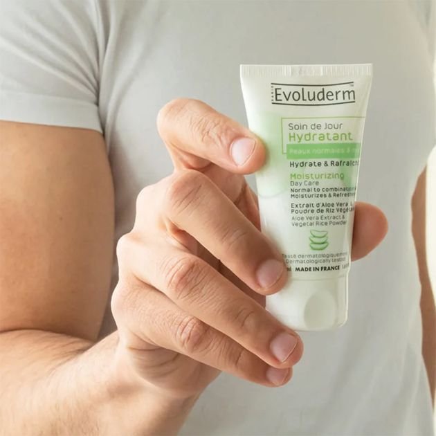 evoluderm-soin-de-jour-hydratant-aloe-vera-poudre-de-riz-creme-visage-matifiant-peau-normale-a-mixte-50-ml-7766