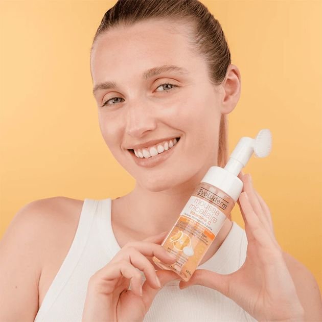 mousse-micellaire-nettoyante-vitamine-c-avec-brosse-evoluderm-150-ml-7775