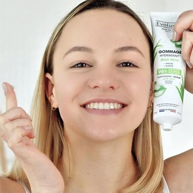 evoluderm-gommage-visage-hydratant-aloe-vera-exfolie-apaise-hydrate-150g-7826
