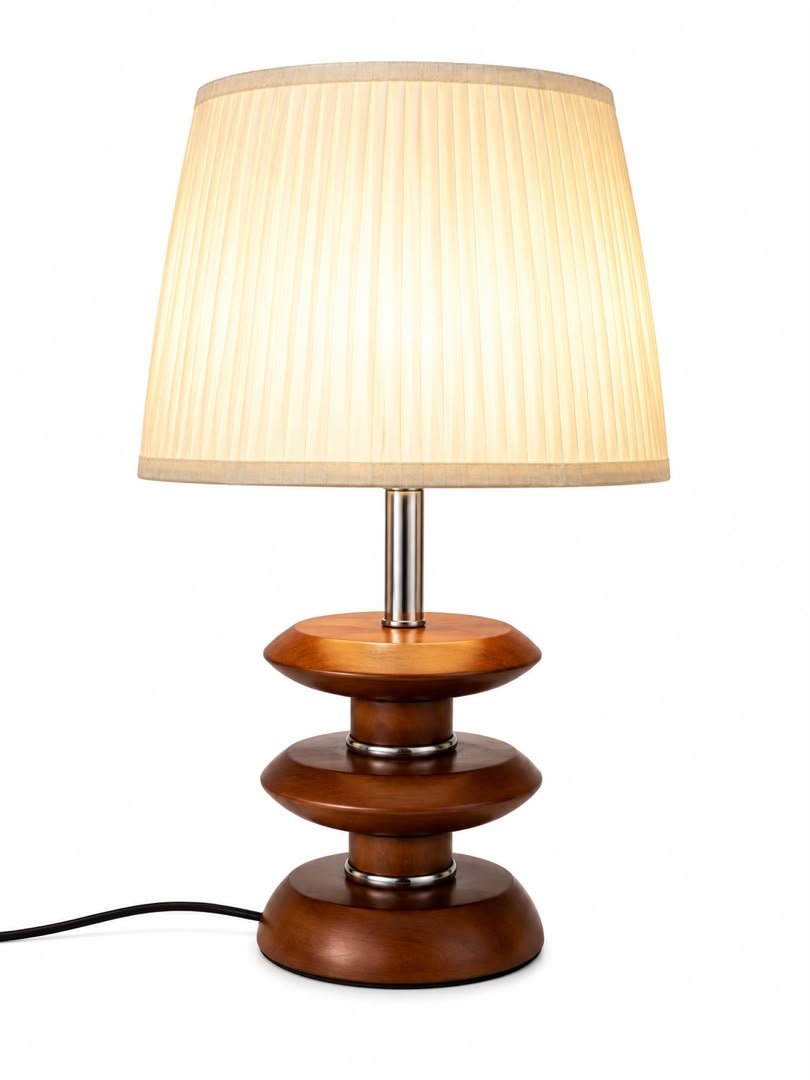 lampe-de-table-en-bois-7952