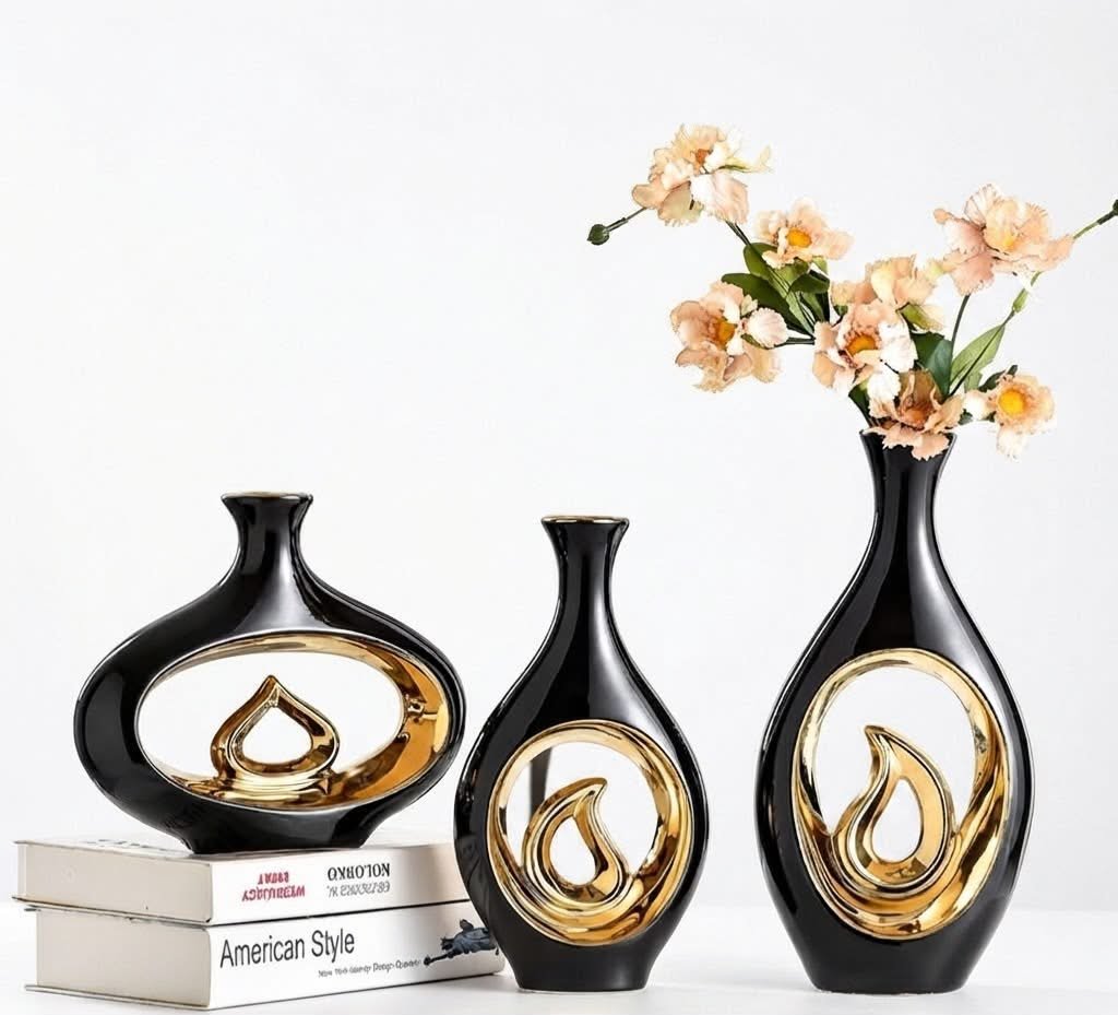 ensemble-de-vases-decoratifs-noir-et-dore-3-pieces-8577