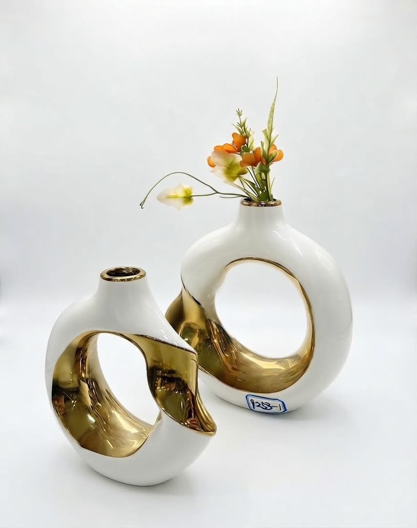 ensemble-de-vases-decoratifs-blanc-et-dore-2-pieces-8579