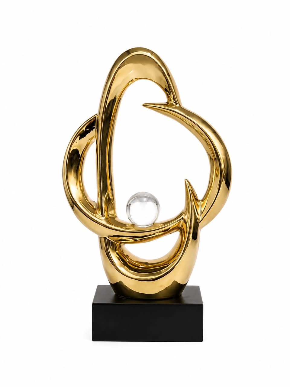 statuette-decorative-sculpturale-doree-avec-sphere-de-cristal-8590