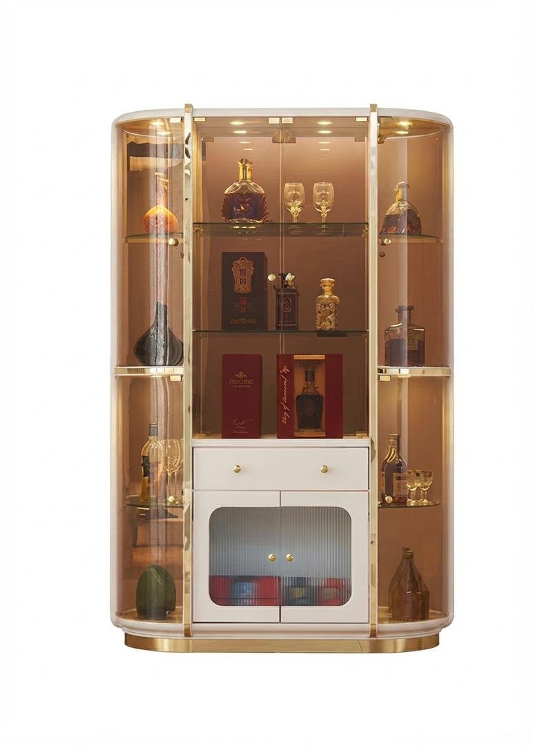 une-vitrine-de-rangement-elegante-et-moderne-probablement-destinee-a-exposer-des-bouteilles-verres-et-objets-decoratifs-structure-grande-vitrine-verticale-avec-des-formes-arrondies-8709
