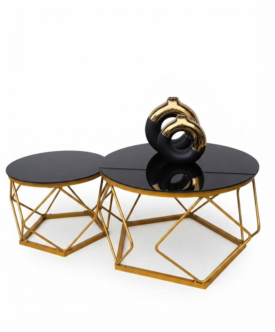 duo-de-tables-basses-gigognes-plateau-verre-noir-et-structure-geometrique-doree-8800