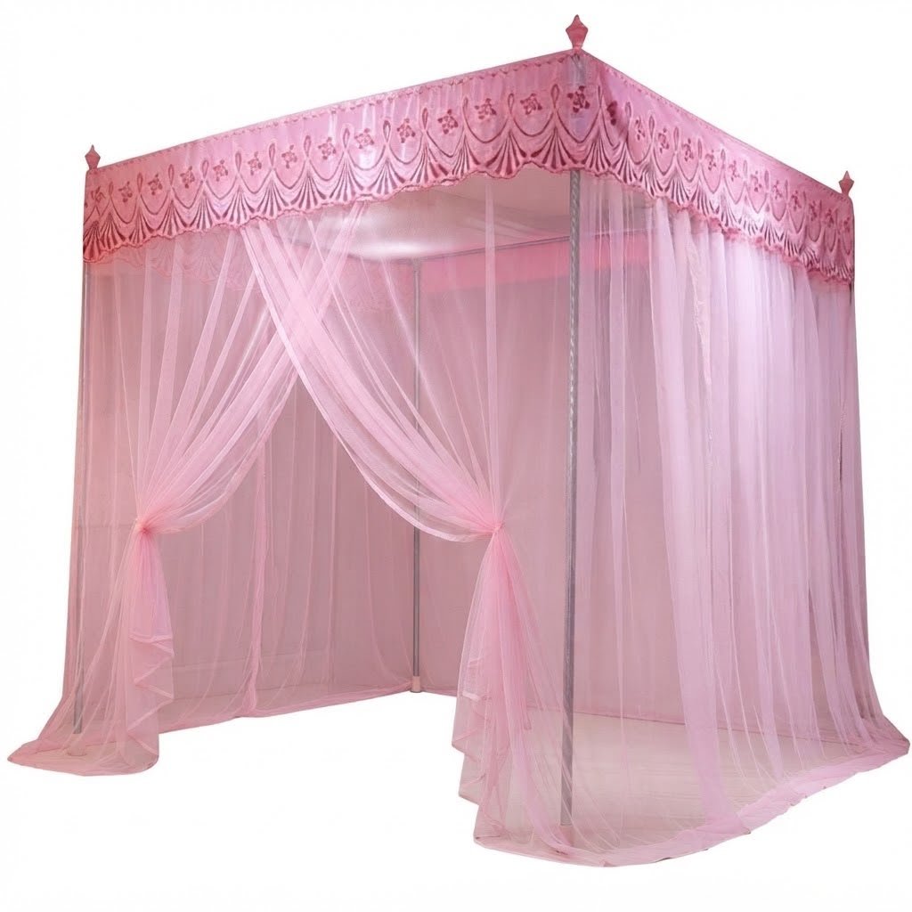 moustiquaire-a-baldaquin-rose-brodee-un-lit-a-labri-des-moustiques-avec-une-touche-delegance-9044